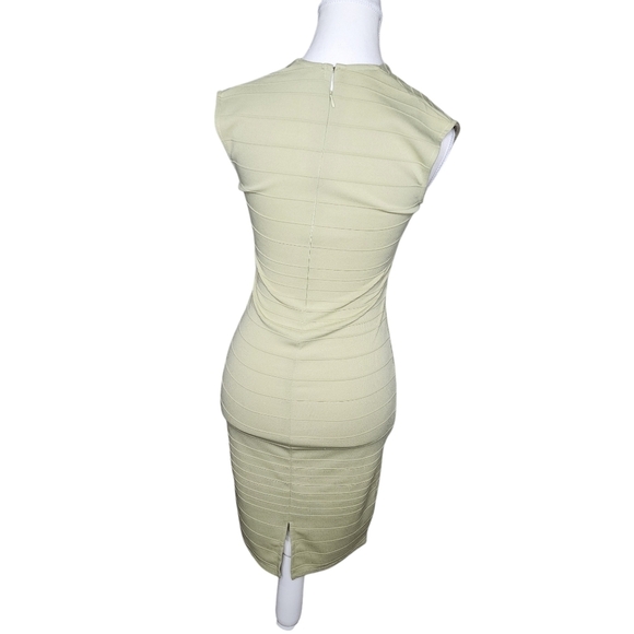 Absolutely Bodycon Sleeveless Dress Size Medium - Picture 2 of 8
